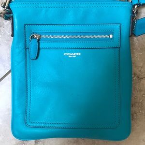 Cross body purse